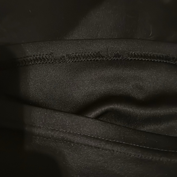 Boys UA tshirt - Picture 5 of 6